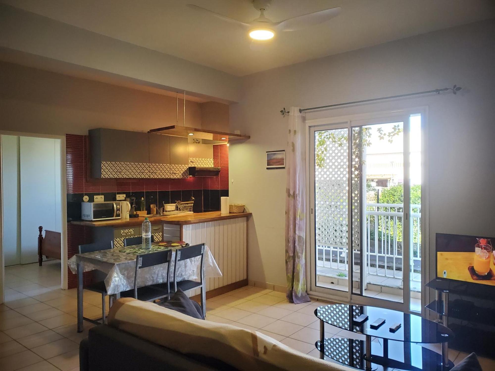 T2 Au Rez De Chaussee, Parking Prive Et Wifi Haut Debit Ле-Тампон Экстерьер фото